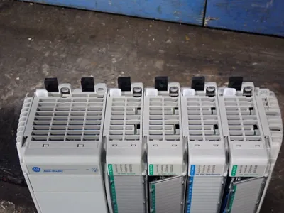 Used ALLEN BRADLEY 1769ECR PLC Chassis Ohio US | HGR 24 #801944