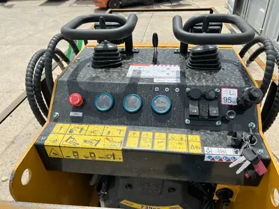 2026 AGT Compact Track Loader (MX-CRT23)