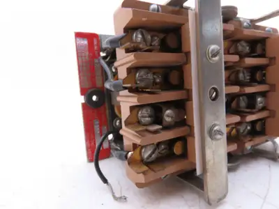 BW Controls 1300 Reversing Contactor 3Ph 10Hp 550VAC Coil 110V 60Hz