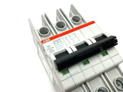 Used ABB 2CDS273327R0547, SU203PR-K35A Circuit Breakers Michigan US | Maverick Industrial Sales #1455705
