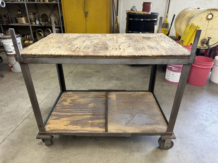 Used _UNKNOWN_ _UNKNOWN_ Tool Carts Michigan US | Miedema Asset Management Group #1292478