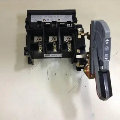 USED ALLEN BRADLEY 1494V-DS30 SER A