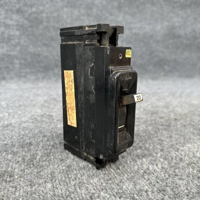 Used Federal Pacific NEF213020 Circuit Breakers California US | Davliegogo LLC #1705246