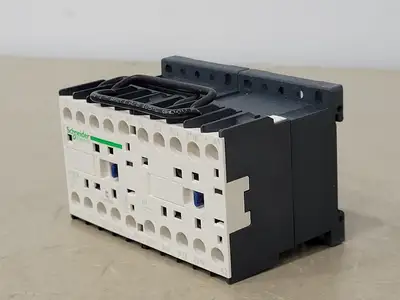NEW SCHNEIDER ELECTRIC LP2K0601BD