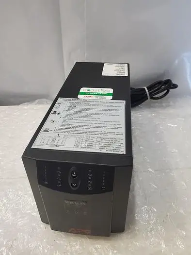 APC SMART-UPS 700