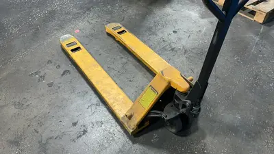 Used 2023 ULINE H1043 Pallet Jacks Ohio US | HGR 24 #1333848