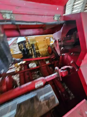 NEW HOLLAND FP230 chopper | Iron Listing (22)