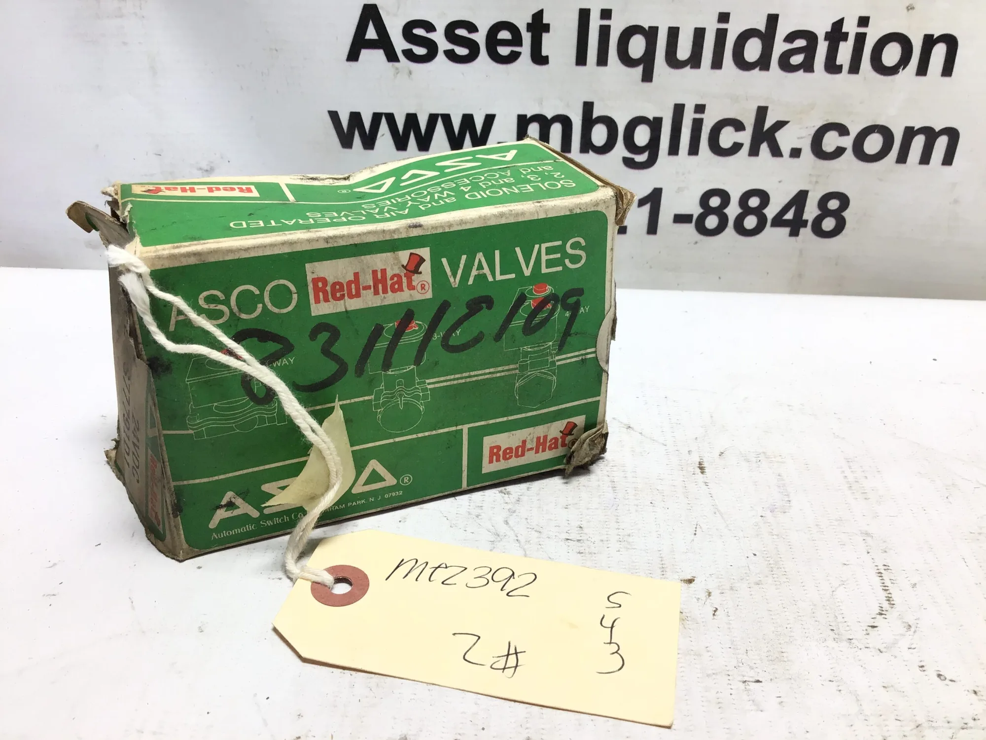 Asco Red Hat Valves 8345E1 24VDC 1/4Solenoid & Air Operated 2,3&4 Way Valve