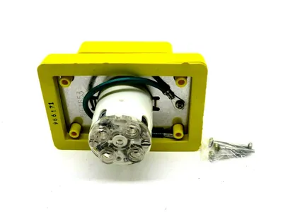 NEW WOODHEAD 67W74 FEMALE RECEPTACLE L14-20 125/250V
