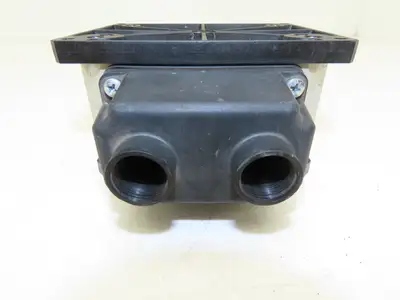 Hycon EDS 1600 Pressure Control Switch 6525PSI EDS 1693-P-C-450-000 Type 904849