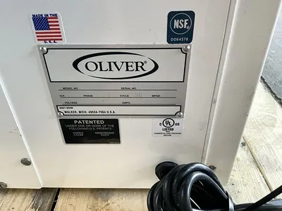 OLIVER 732-N Bread Slicer | Harvest Equipment and Fabrication Inc (7)