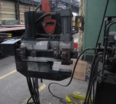 USED ZM WELDING CRANE
