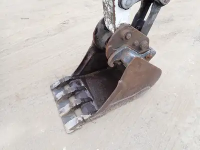 Used 2017 BOBCAT E32I Crawler Excavators - Mini Massachusetts US | Brookside Equipment Sales #1444136