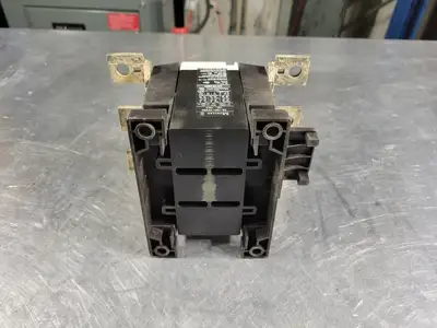USED MOELLER Z5-160/FF250
