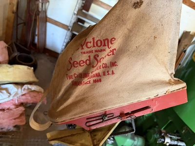 Used _UNKNOWN_ _UNKNOWN_ Broadcast Spreaders Michigan US | Miedema Asset Management Group #1279693