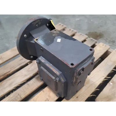 Used Dura Gear Right-angle Worm Gear Reducer - 15:1 Ratio