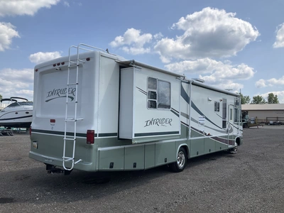 Used 2001 INTRUDER 349 INTRUDER Campers, Caravans, Motorhomes Michigan US | Miedema Asset Management Group #1337357