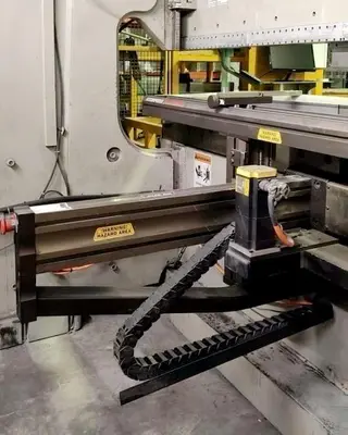 Used 2002 ACCURPRESS ADVANTAGE 7025014 Press Brakes | Machine Factory Outlet #1267077