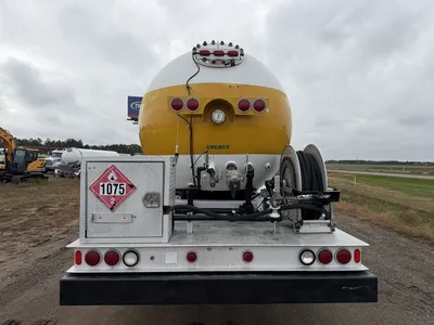 Used 2017 KENWORTH T370 PROPANE Tanker trucks Minnesota US | Carco Truck & Equipment #1513878