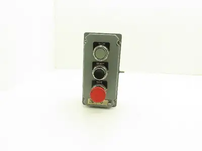 Cutler Hammer 49-2610-1 10250T Electrical Enclosure 3-Button Control Stop Go
