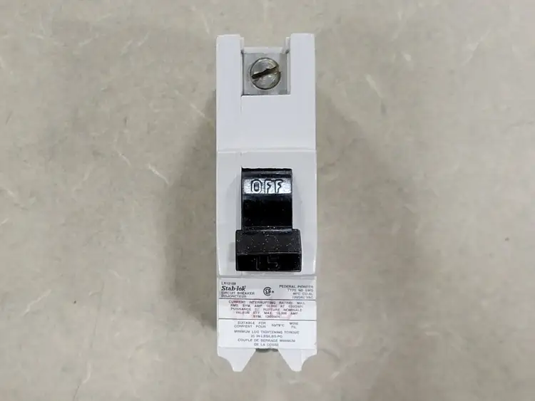 Used FEDERAL PIONEER NB115 Switchgears British Columbia CA | Lenmark #242372