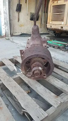 USED WARNER GEAR COMPANY T7A-1 MANUAL TRANSMISSION