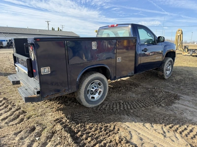 USED 2011 GMC 2500 HD
