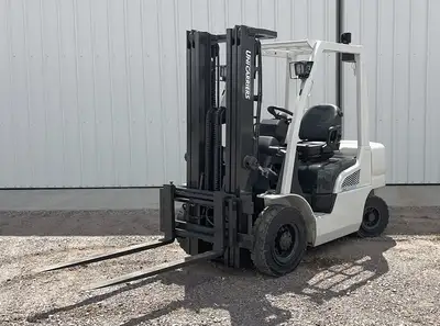 Used UNICARRIERS MY1F2A25V Internal Combustion Forklifts: Pneumatic Tire Texas US | FMI Trading #1288168