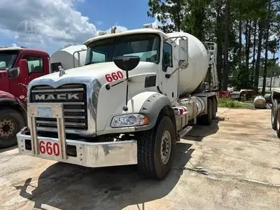 Used 2017 MACK GRANITE GU813 Concrete Mixer Trucks Florida US | Big D Heavy Equipment #1557021
