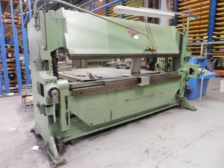 Used FAVRIN PHMMPE 3050 X 10 MM CNC Folding machines | Apt International N.V #373184