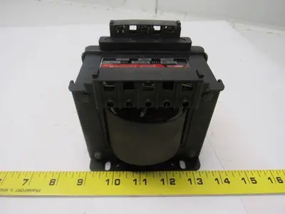 Aihara YS-200 200/220V Primary 110V Secondary 200 VA 50/60Hz Transformer