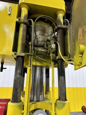 400 TON X 30' DRILCO TRAVELING HEAD HYDRAULIC STRAIGHTENING PRESS: STOCK #24953