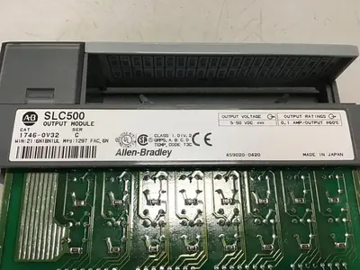 USED ALLEN BRADLEY 1746-OV32 SER C