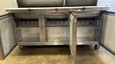 Used Hoshizaki _UNKNOWN_ Food Prep Tables Illinois US | Falcon Restaurant Supply #1423175