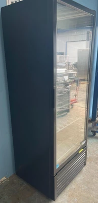 75-0331 Imbera 29.5'' Self Contained Glass Door Cooler G319