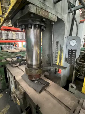 120 TON WATSON STILLMAN HYDRAULIC STRAIGHTENING PRESS