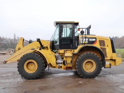 USED 2017 Caterpillar 950M