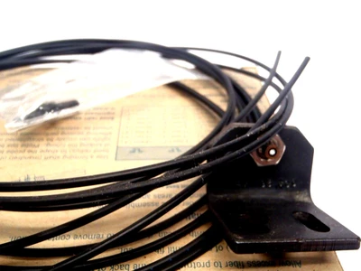 USED BANNER ENGINEERING HIGH FLEXIBILITY FIBER OPTIC CABLE 2 METER 2.1MM D