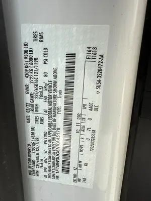 USED 2022 FORD E-350