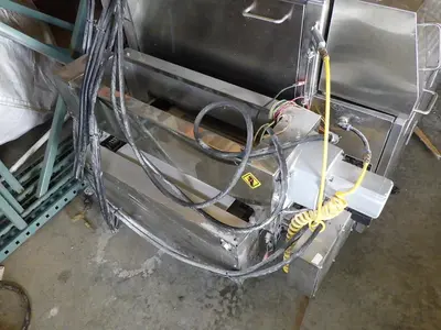 USED 2011 RHEON VX431