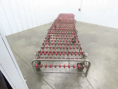 NestaFlex 376  30"W x 12' 8" Expandable Gravity Flex Conveyor Plastic Skatewheel