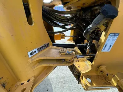 USED 2005 JOHN DEERE 544J