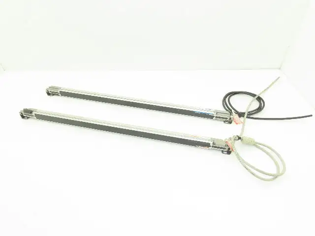Keyence SL-V16L Light Curtain Transmitter Receiver Set 600mm 24VDC