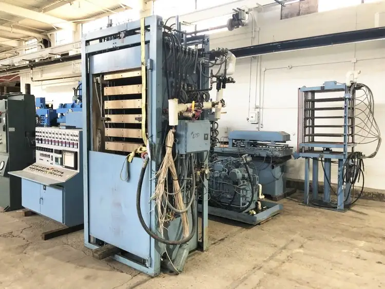 Used 1988 TMP TMP 3030-200 LAMINATING PRESS Hydraulic Presses | Alma Machinery #899299