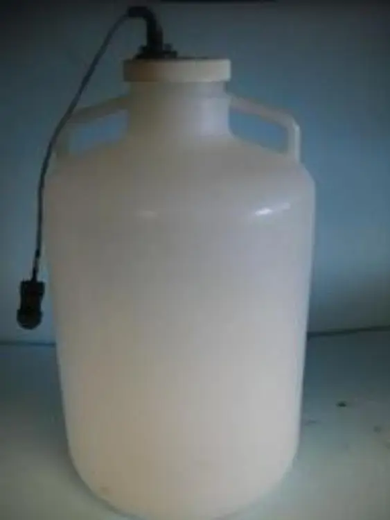 Used _UNKNOWN_ PGM-76 Bottles Texas US | Bamko Surplus Process Equipment #938315
