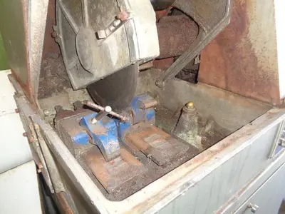 Used 1982 BUEHLER 10-1030 Cropping & Dicing Saws Texas US | Universal Metalworking Equipment #1281019