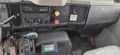 Used 2001 INTERNATIONAL 4900 DUMP TRUCK Dump trucks Utah US | CSS Equipment Sales #1347060