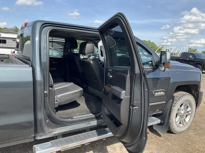 USED 2018 CHEVROLET SILVERADO 2500HD