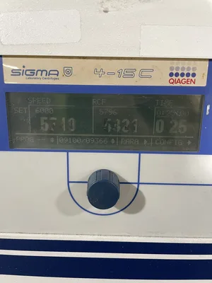 Sigma 4-15C Qiagen Laboratory Centrifuge 13500RPM