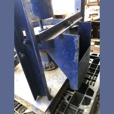 Denver 16in Dry Reagent Feeder